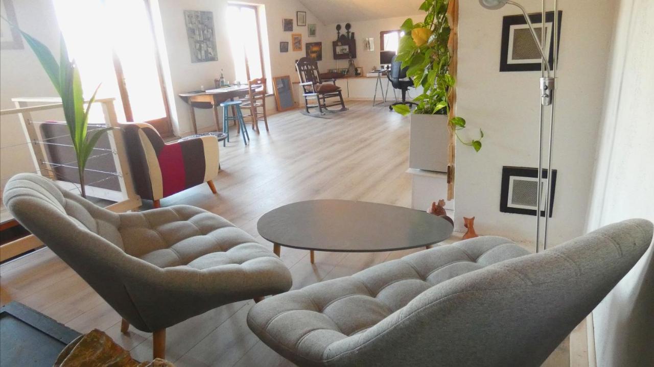 La Sourciere D'Eros Otel Bellesserre Dış mekan fotoğraf